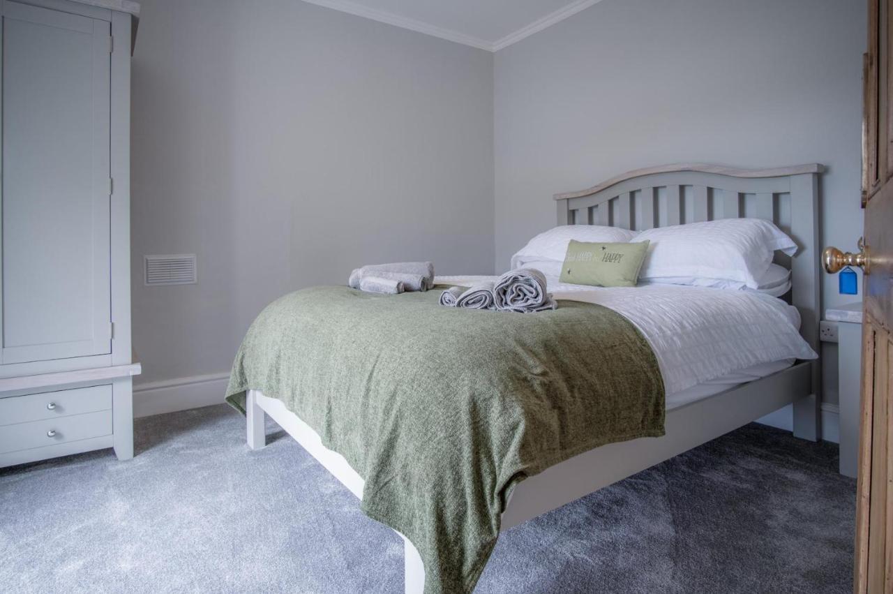 Pendeilo Villa - 5 Bedroom Holiday Home - Amroth Bagian luar foto